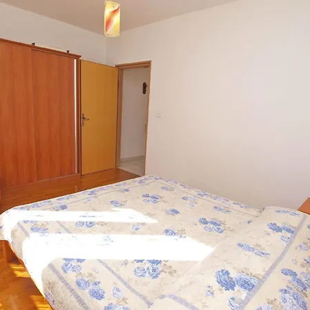 Fuer 5 Personen Ca 50 Qm In Rabac, Istrien Bucht Von *