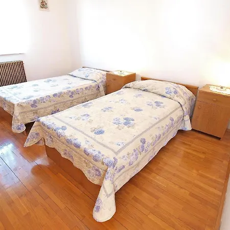 Fuer 5 Personen Ca 50 Qm In Rabac, Istrien Bucht Von Apartment Rabac